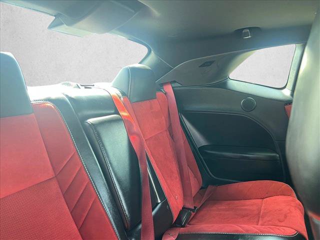Used 2016 Dodge Challenger SRT Hellcat RWD image 23