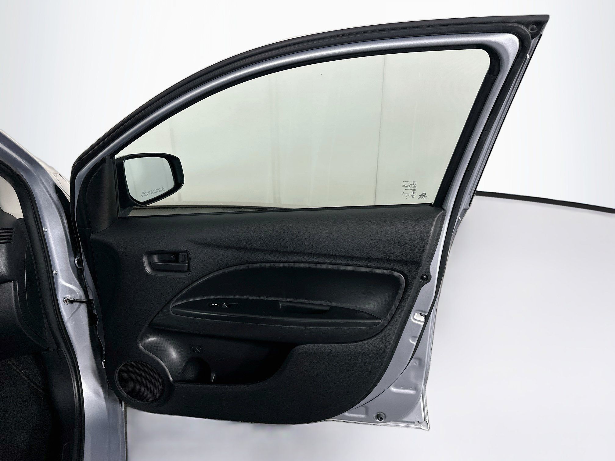 Used 2024 Mitsubishi Mirage G4 LE FWD image 29