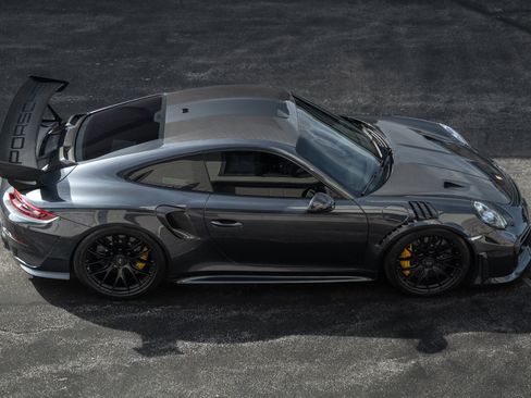 Used 2018 Porsche 911 GT2 RS RWD image 17