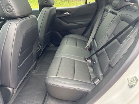 New 2026 Chevrolet Equinox LT w/ Convenience Package II AWD/4WD image 51