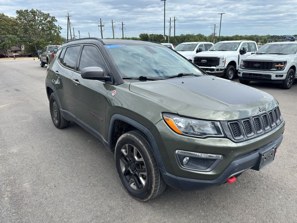 Used 2018 Jeep Compass Trailhawk w/ Safe & Security Group AWD/4WD image 3