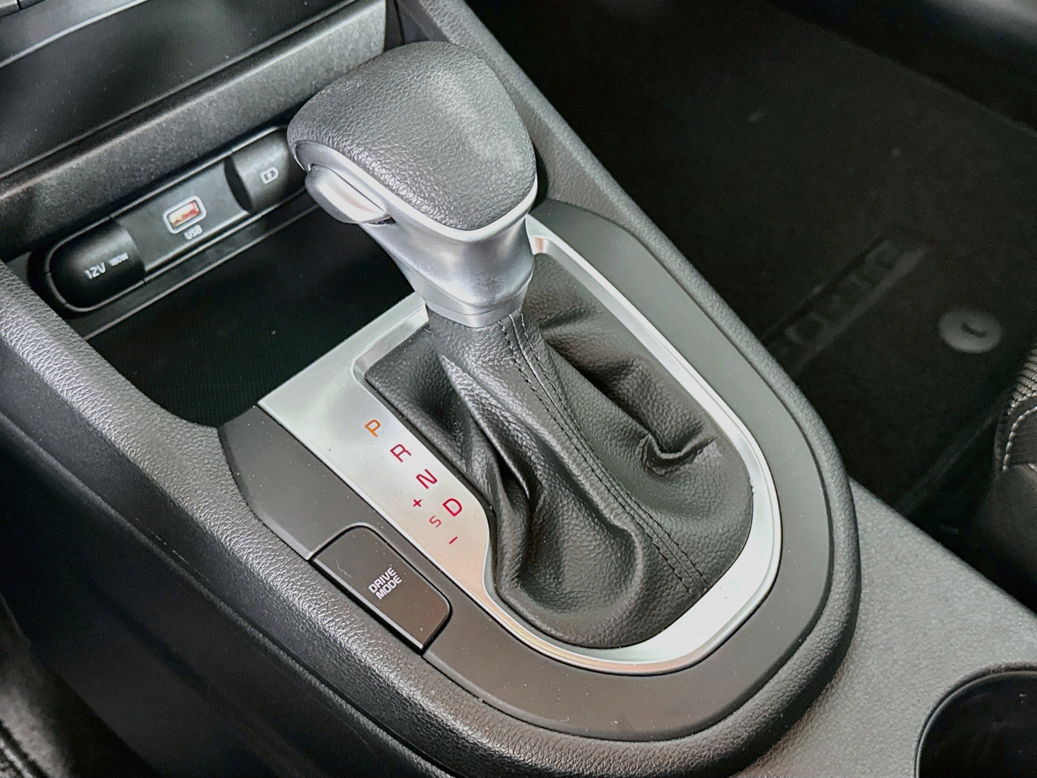 Used 2024 Kia Forte LXS w/ LXS Technology Package FWD image 23