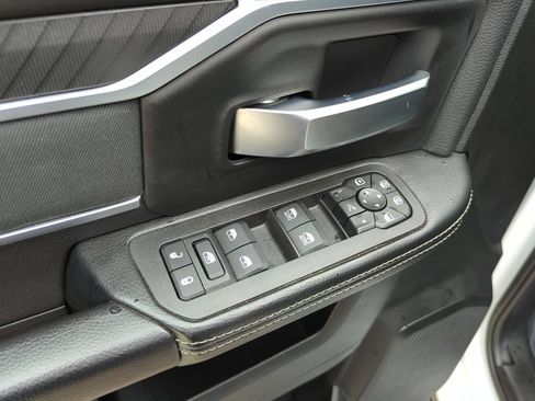 Used 2026 RAM 2500 Big Horn AWD/4WD image 9