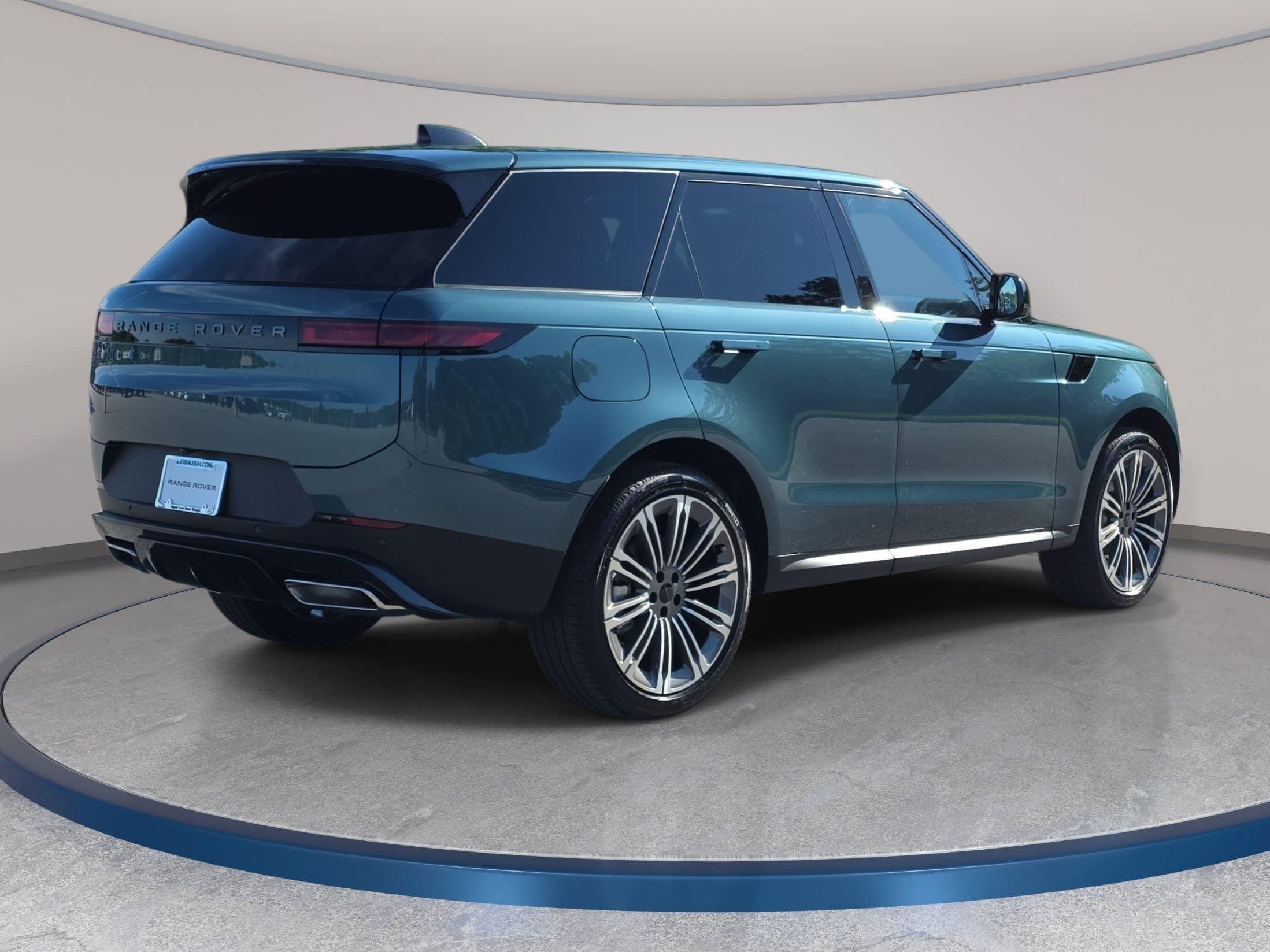 New 2026 Land Rover Range Rover Sport SE AWD/4WD image 5