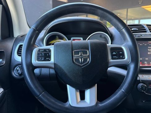Used 2013 Dodge Journey SXT w/ Flexible Seating Group FWD image 24
