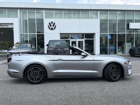 Used 2020 Ford Mustang Premium RWD image 30