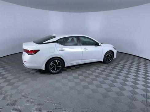 New 2025 Nissan Sentra SV image 9