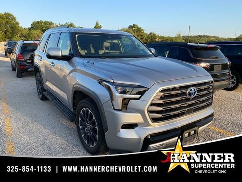 Used 2023 Toyota Sequoia Limited AWD/4WD image 1