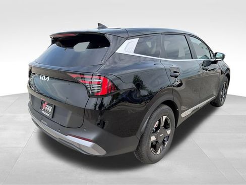 New 2026 Kia Sportage LX FWD image 7