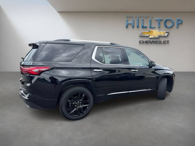 Used 2023 Chevrolet Traverse Premier AWD/4WD image 4