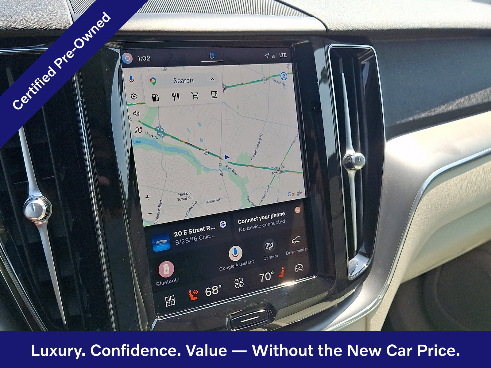 Certified 2024 Volvo XC60 B5 Core w/ Protection Package Premier AWD/4WD image 18