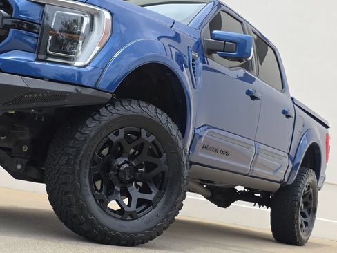 Used 2022 Ford F150 Lariat w/ Equipment Group 502A High AWD/4WD image 8