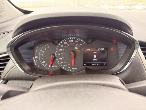 Used 2018 Chevrolet Trax LT w/ Driver Confidence Package image 35