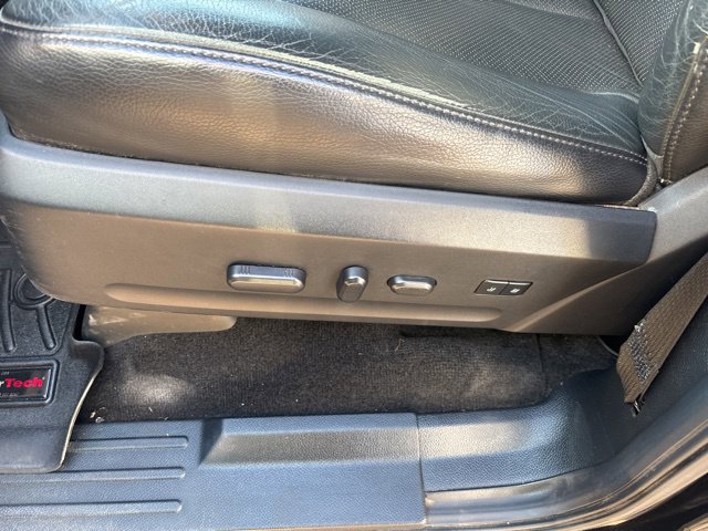 Used 2017 Ford Expedition EL XLT w/ Equipment Group 202A AWD/4WD image 10