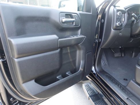 Used 2023 GMC Sierra 1500 Pro w/ Graphite Edition image 13