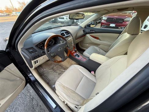 Used 2011 Lexus ES 350 image 19