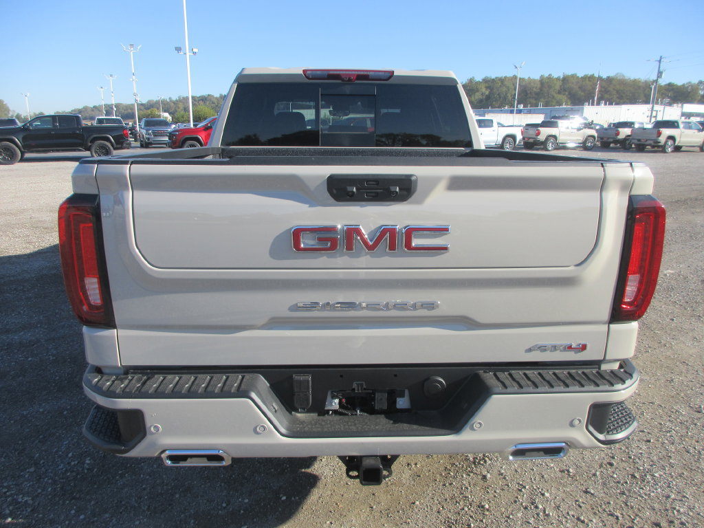New 2026 GMC Sierra 1500 AT4 w/ AT4 Premium Package AWD/4WD image 5