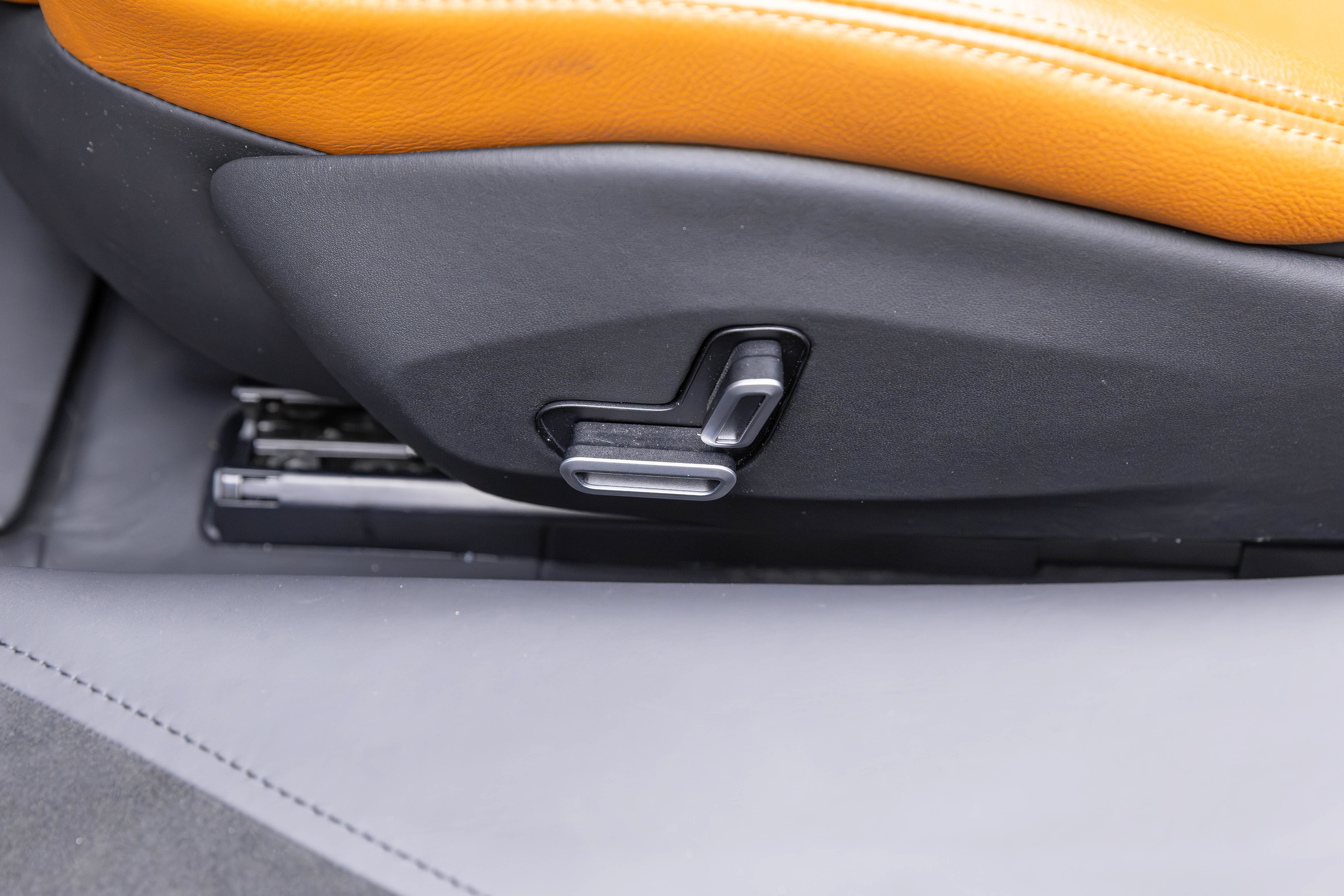 Used 2025 Ferrari SF90 Spider AWD/4WD image 23