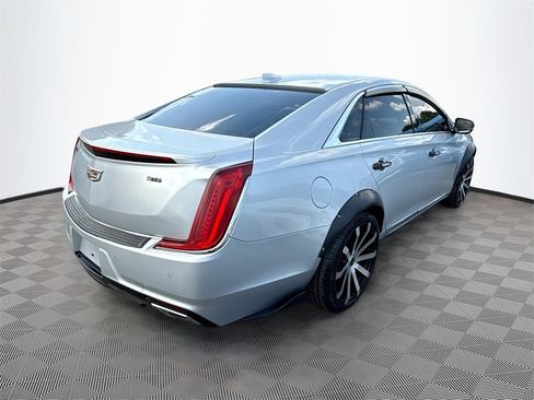 Used 2019 Cadillac XTS Luxury image 8