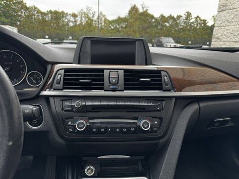 Used 2015 BMW 328i Sedan image 24