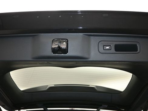 Used 2023 Honda Pilot EX-L image 29