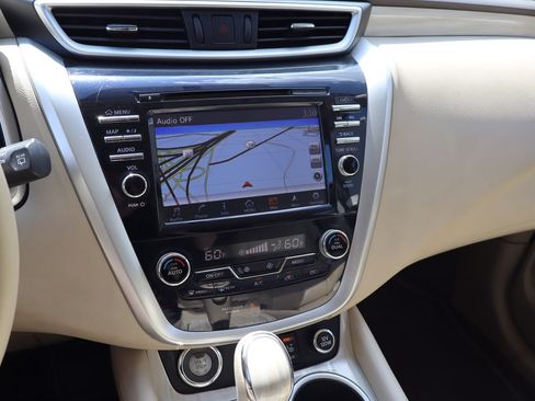 Used 2017 Nissan Murano SL FWD image 6