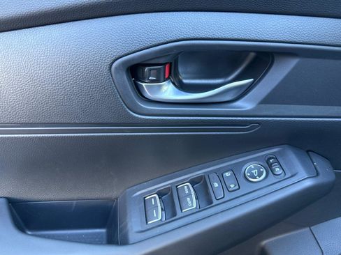 New 2025 Honda Accord LX image 11