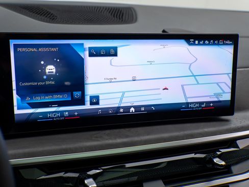 New 2026 BMW X5 xDrive50e w/ Executive Package image 27