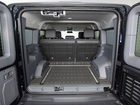 Used 2024 INEOS Grenadier Trialmaster Edition AWD/4WD image 49