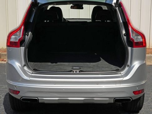Used 2014 Volvo XC60 3.2 FWD image 9