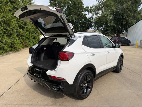 Used 2024 Buick Encore GX Sport Touring w/ Comfort Package FWD image 32