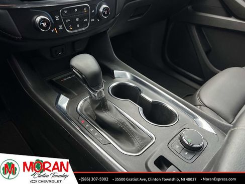 Certified 2023 Chevrolet Traverse LT image 24