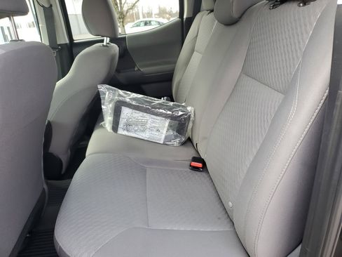 Used 2023 Toyota Tacoma SR image 13