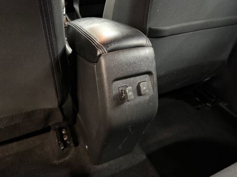 Used 2024 Nissan Kicks SV FWD image 26
