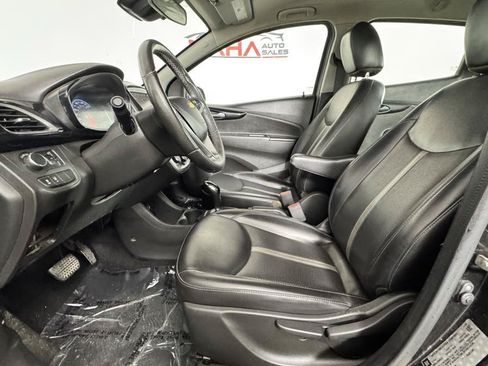 Used 2020 Chevrolet Spark LT w/ Driver Confidence Package FWD image 14