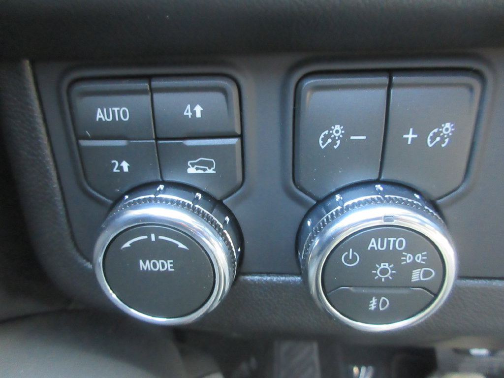 New 2027 GMC Yukon Elevation w/ Elevation Preferred Package AWD/4WD image 17