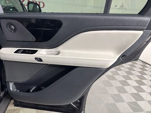 New 2025 Lincoln Aviator Premiere w/ Jet Appearance Package image 26