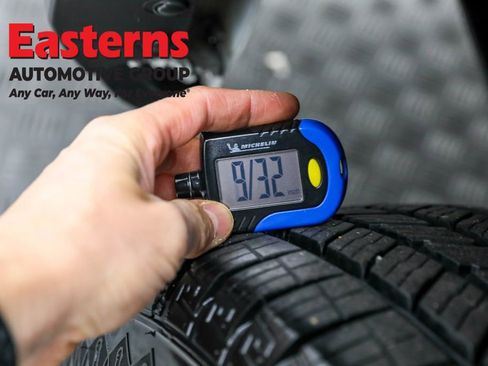 Used 2023 Ford Transit 350 XLT image 27