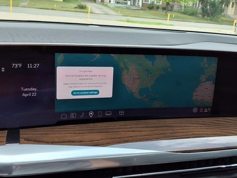 Used 2025 Cadillac Escalade Premium Luxury Platinum image 19