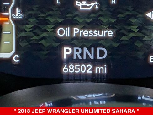 Used 2018 Jeep Wrangler Unlimited Sahara AWD/4WD image 20