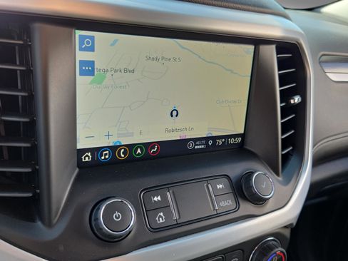 Used 2021 GMC Acadia SLT image 22