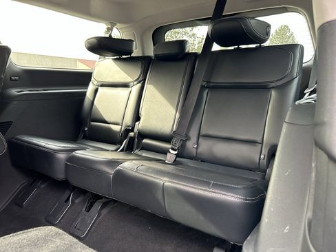 Used 2025 Ford Expedition Max Platinum image 10