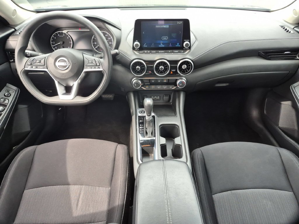 Used 2025 Nissan Sentra SV FWD image 26