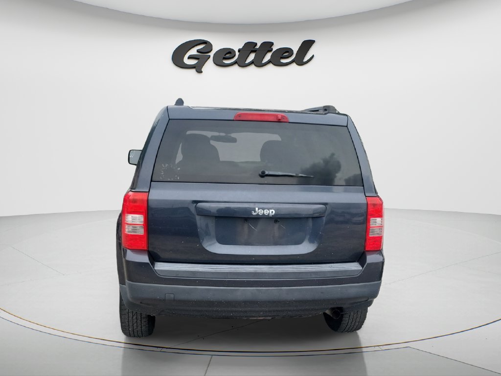 Used 2014 Jeep Patriot Sport w/ Power Value Group FWD image 8