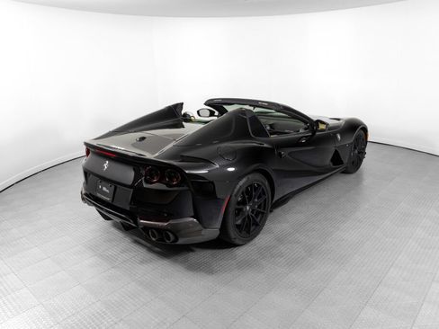 Certified 2021 Ferrari 812 GTS image 2