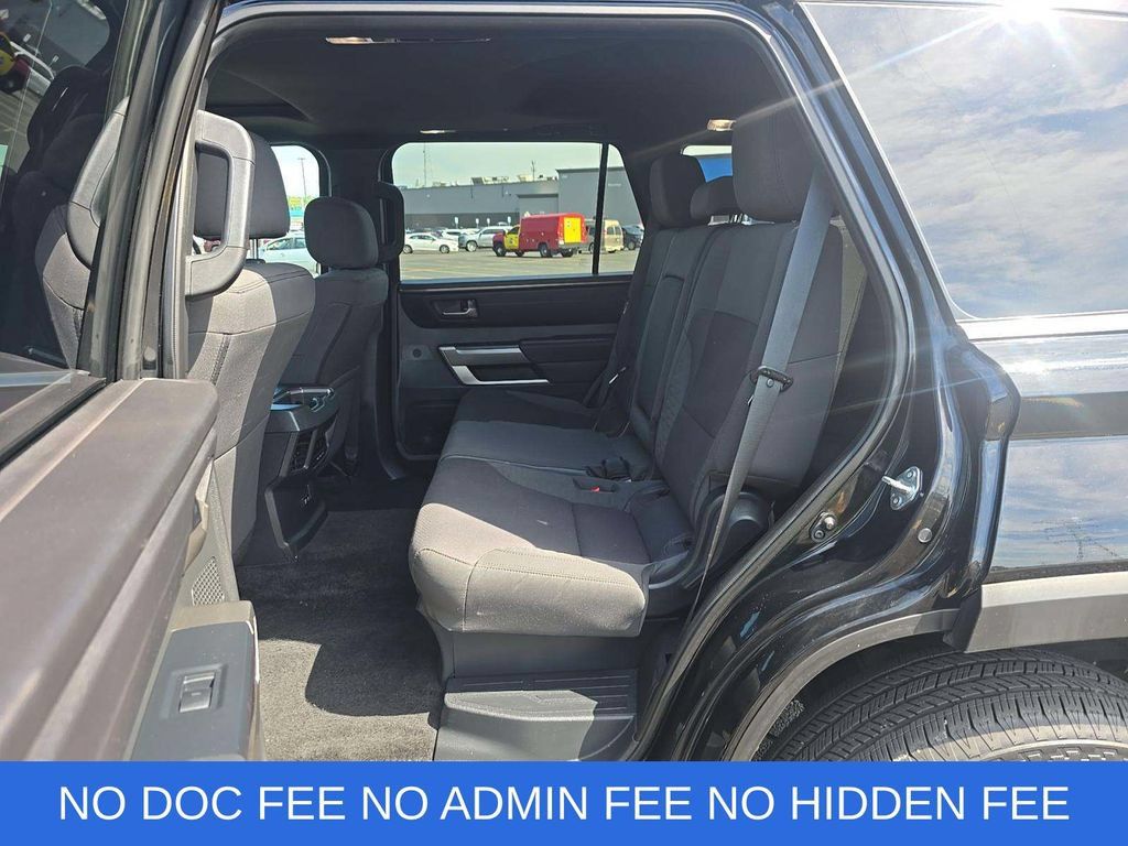 Used 2025 Toyota Sequoia SR5 AWD/4WD image 18