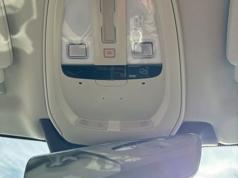 Used 2024 Volvo XC90 B5 Plus image 32