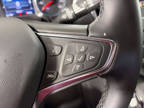 Used 2024 Chevrolet Equinox LT AWD/4WD image 35