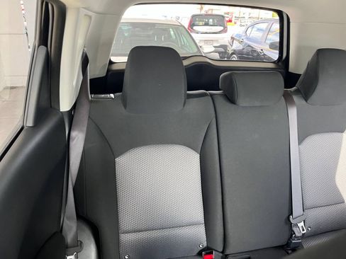 Used 2025 Kia Soul LX w/ LX Technology Package FWD image 39