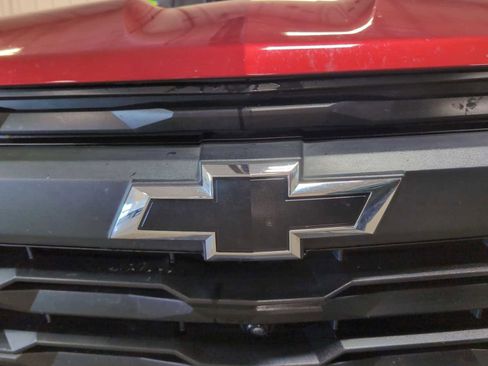 Used 2024 Chevrolet Colorado Trail Boss w/ Technology Package image 30